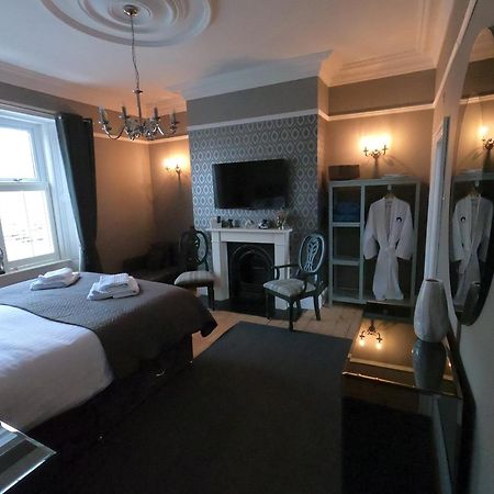Castle View Bed And Breakfast Morpeth Exterior photo